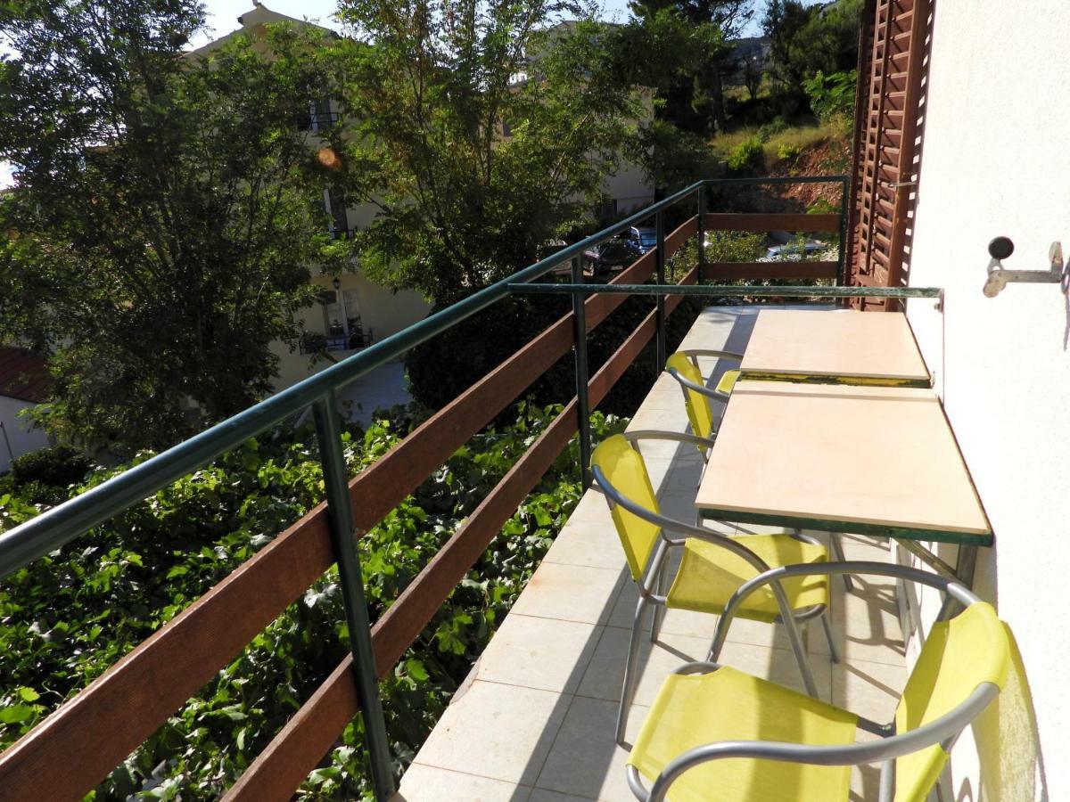 Hrstich Apartments Drasnice Bagian luar foto